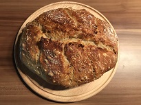 Kartoffelbrot mit rohen Kartoffeln
